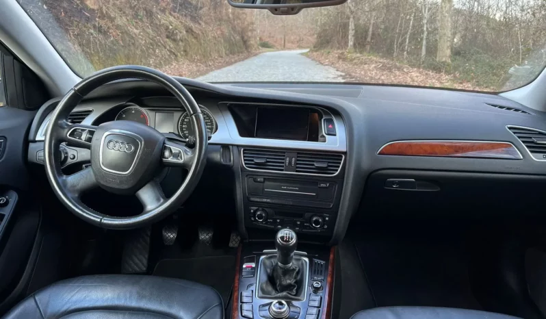 
								Audi A4 2.0 TDI full									
